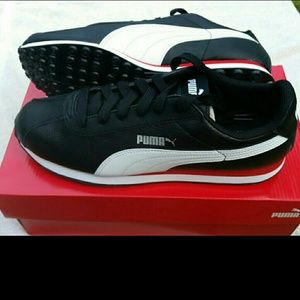 Men's PUMA Turin Shoes 10.5 NEW